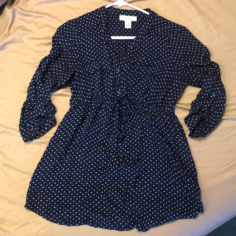 🤰🏽 3/$20. Motherhood maternity polka dot dress blouse.